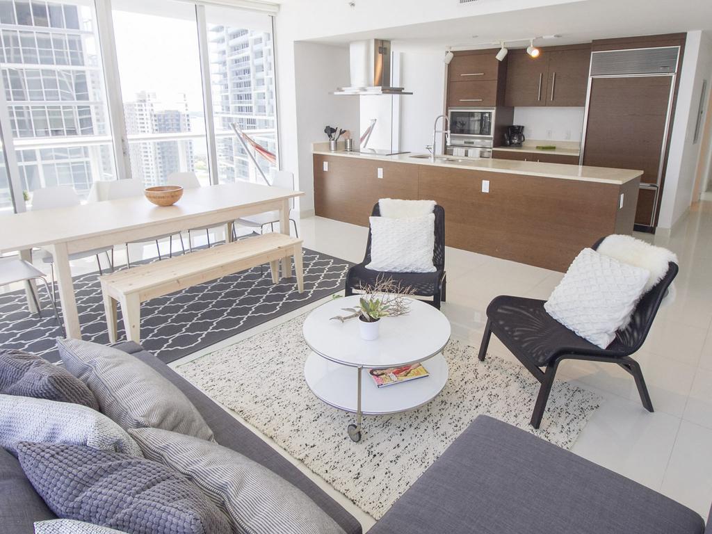 Icon Brickell Miami By We Host Apartment Exterior photo